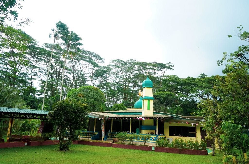 Petempatan Melayu Sembawang Mosque
